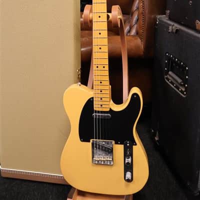Fender American Vintage II 1951 Telecaster Butterscotch Blonde (Used)