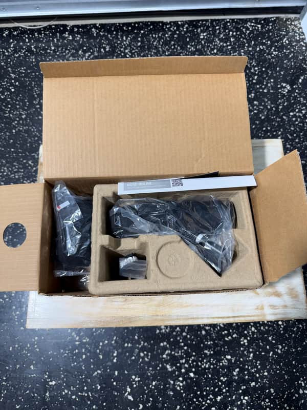 Shure SM7dB Cardioid Dynamic Microphone with Built-In Preamp