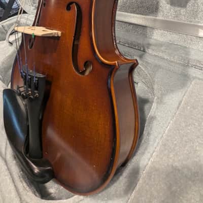 Bunnel Pupil Violin Outfit 4/4 Full Size - Carrying Case and Accessories Included - Solid Maple Wood and Ebony Fittings image 4