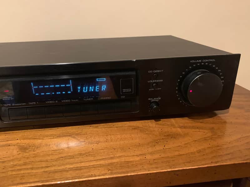 Kenwood KC-209 Stereo Control Pre-Amp with Built in EQ & Phono