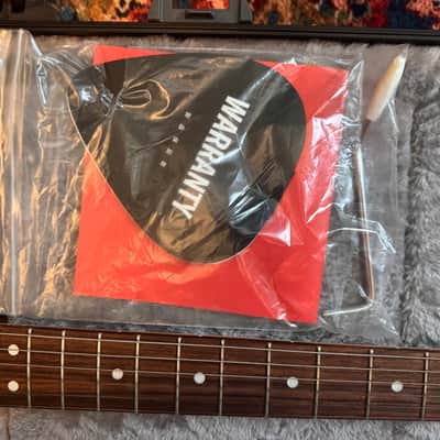 Fender MIJ Traditional II Late '60s Jazzmaster 2023 - 3-Color Sunburst image 4