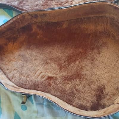 Gator✌️Vintage Plush - Electric Guitar Case image 8