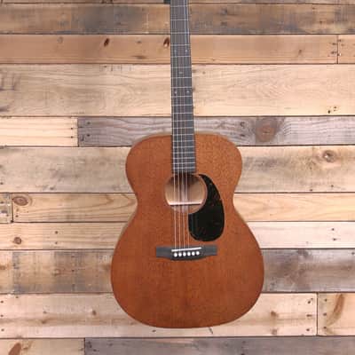 Martin 000-17 Acoustic Guitar Dark Mahogany w/ Case image 4