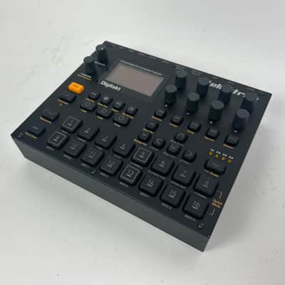 Elektron Digitakt mk1 Drum Machine image 4