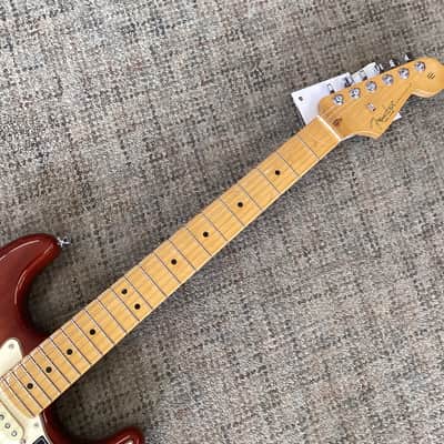 Fender American Professional II Stratocaster with Maple Fretboard in Sienna Sunburst image 4