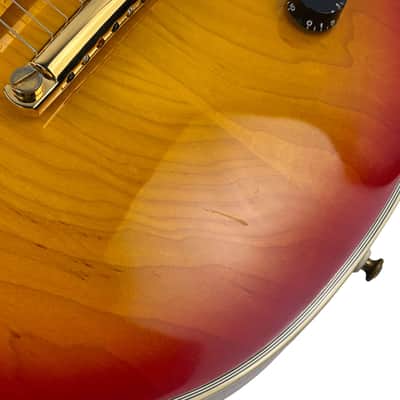 Gibson Les Paul Custom Heritage Cherry Sunburst 2000 W/OHSC (Used) image 12