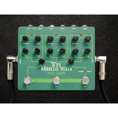 Electro-Harmonix Tri Parallel Mixer Effects Loop Mixer or Switcher Pedal for Powerful Effects Creation and Mixing Hub image 5