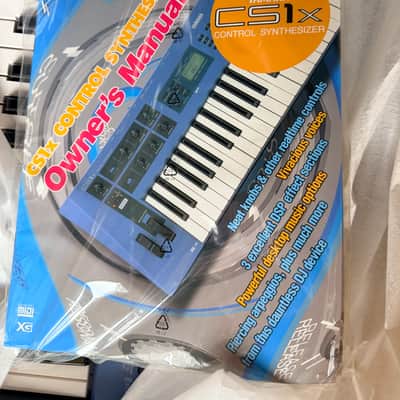 Yamaha Cs1X Année 90 - Bleu image 2