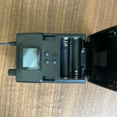 Sennheiser XSW IEM Band E image 7