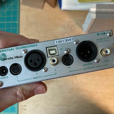Pertpetual Technologies P1A/P3A Processor/DAC with Monolithic PSU and cables 2000 ish image 21