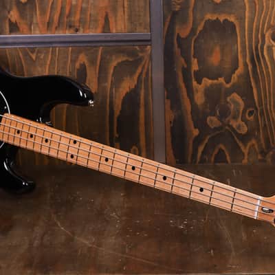 Music Man Retro 70s Stingray Black image 16