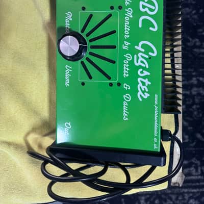 Porter & Davies BC Gigster Tactile Drum Monitor W/ Saddle Throne Top image 5