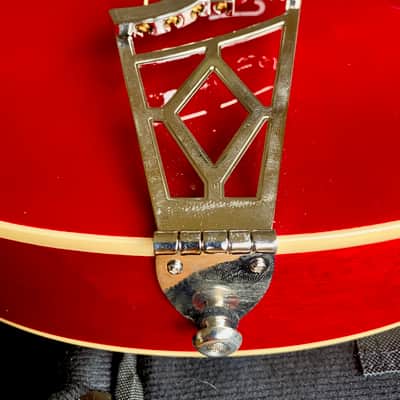 Vox Giulietta Semi acoustic VGA-3PS Archtop guitar Brand new gig case. image 6