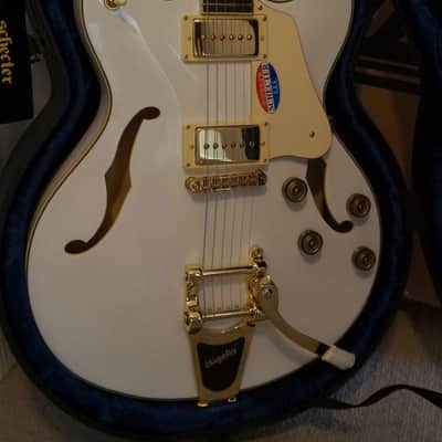 Schecter Robin Zander Signature Corsair Electric Guitar White image 4