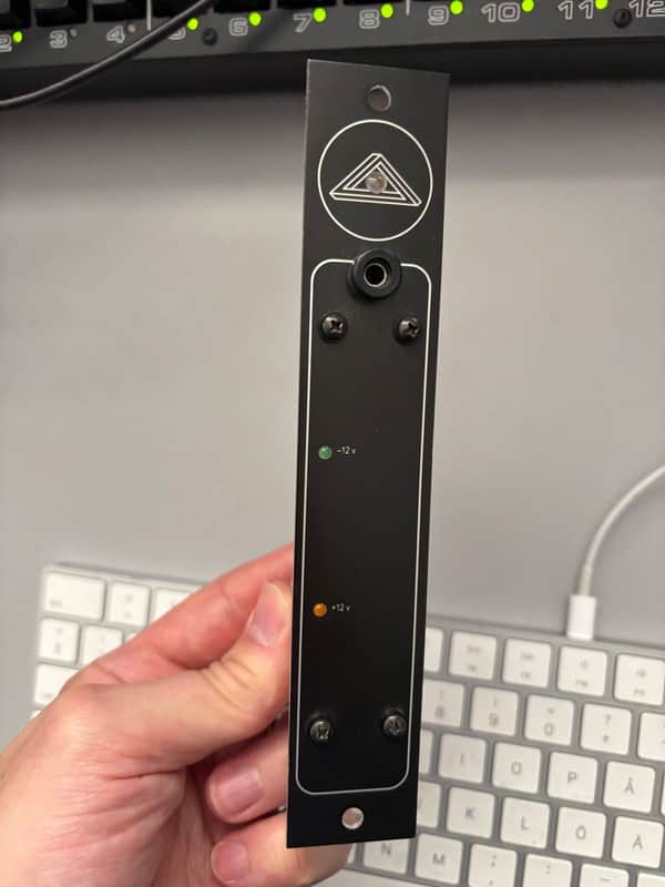 STS Serge Modular M-Class Obelisk power distributor image 1