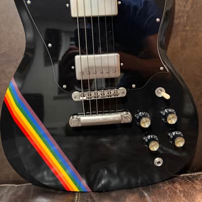 Frank Brothers Radar Leandra Earl signature 2024 the beaches - Black with rainbow comp stripe image 1