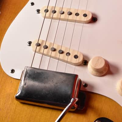 Fender stratocaster 1958 - sunburst image 6