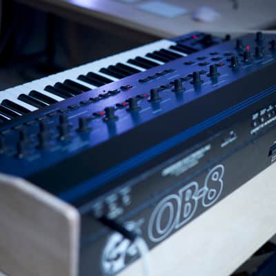 Oberheim OB-8 (new Fatar keys, MIDI)