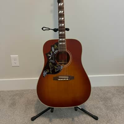 Left Handed Gibson Custom Shop Historic 1960 Hummingbird with  Electric Pickup - 2024 - Heritage Cherry Sunburst image 2