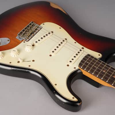 Fender Road Worn '60s Stratocaster - 2008 - Sunburst image 17