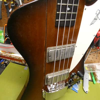 Gibson Custom Shop Thunderbird IV 1993 - Sunburst - Repaired and Modified image 5