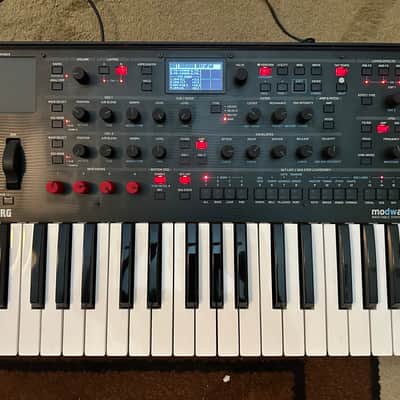 Korg Modwave 37-Key Wavetable Synthesizer 2021 - Present - Black
