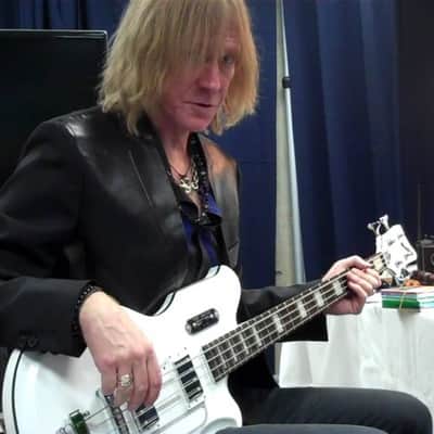 Eastwood Tom Hamilton's Aerosmith, Airline Map DLX  White "Dressing Room Bass" (#23) 2000s - White image 2