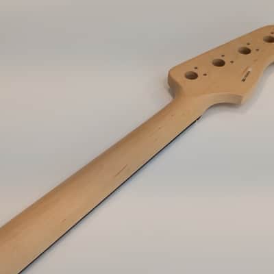 Left handed Fender American Professional Jazz Bass maple neck with rosewood fretboard 2020 image 11