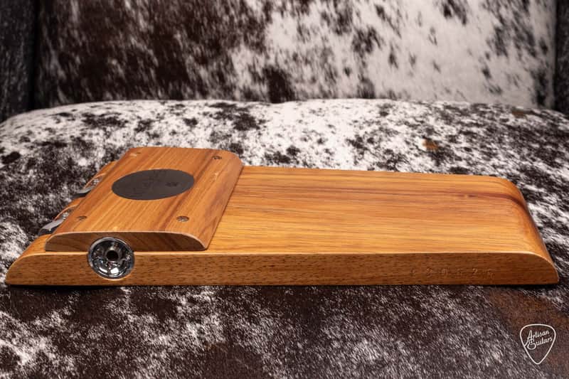 Wild Dog Bunyip Stomp Box - 930626 image 1