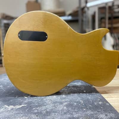 Lay's Guitar Single Cut Junior - Korina - Aged TV Yellow - Custom made image 2