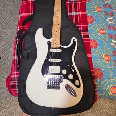 Fender Player Stratocaster Floyd Rose HSS image 5