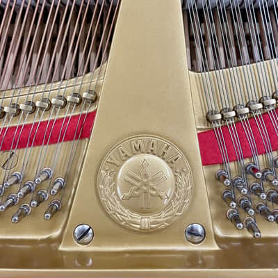 Yamaha C3 PIANOFORTE A MEZZA CODA NERO image 7