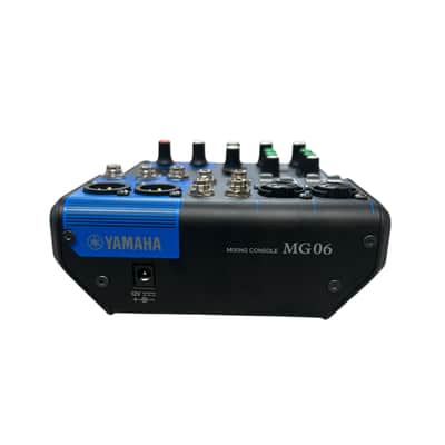 Yamaha MG06 Mixing Console & Zoom R8 Sampler/Controller image 2