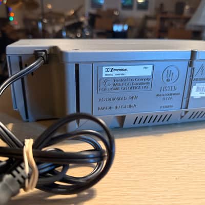 Emerson EWV404 VHS VCR 4 Head Player Recorder Tested And Working No Remote image 8