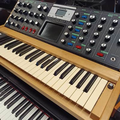 Moog Moog Voyager Select Series Bild 3