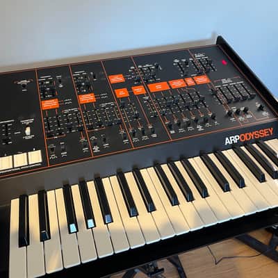 Korg ARP Odyssey FS Rev3 37-Key Duophonic Analog Synthesizer 2017 - Present Black/Orange image 3