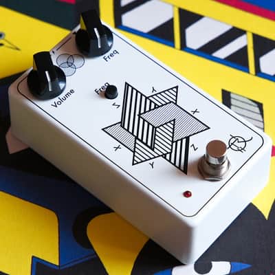 Bass preamp shaper parametric filter eq pedal bass image 2