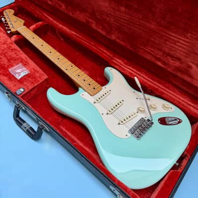 2010 Fender Classic '50s Stratocaster Surf Green w/Fender Black Tolex Hardcase image 2