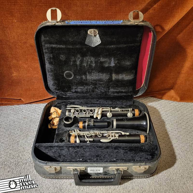 Normandy 4 Paris Clarinet w/ Vandoren 2RV Mouthpiece Used image 1
