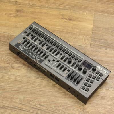 Roland Jd 08 [Z0 P6467] (06/23) image 2