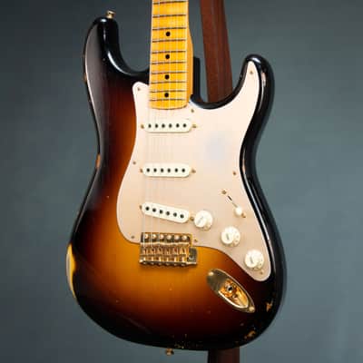 Fender Custom Shop 2019 1957 Stratocaster Relic/Closet Classic w/Case - Faded Aged Wide Fade 2 Tone Sunburst - Preowned image 4
