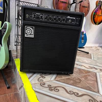 Ampeg BA-110v2 40-Watt 1x10" Bass Combo 2014 - Present - Black image 1