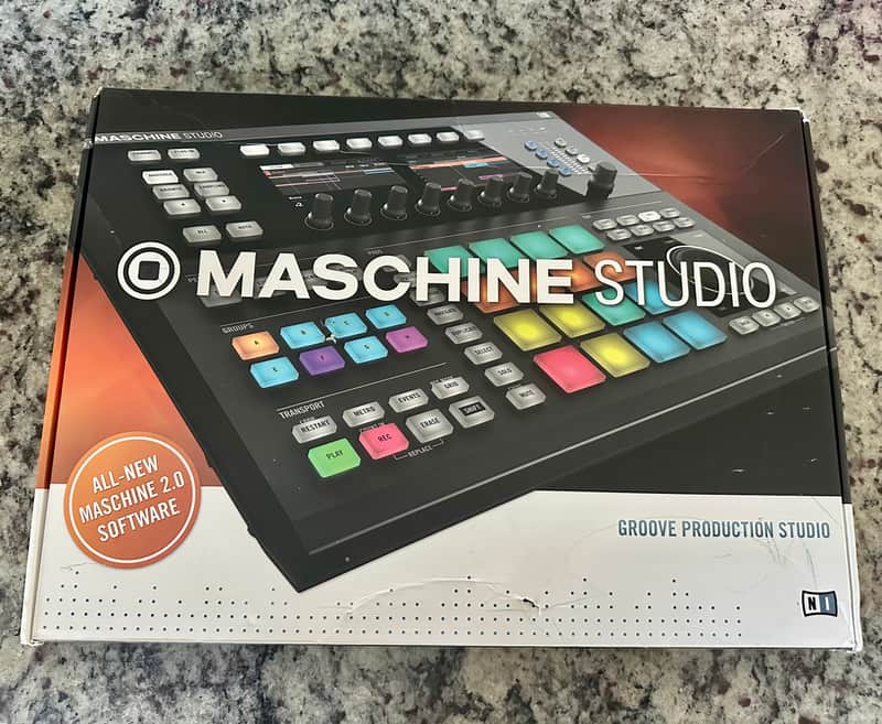 Native Instruments Maschine Studio – Excellent Condition – Original Box – Software Transfer Included image 1