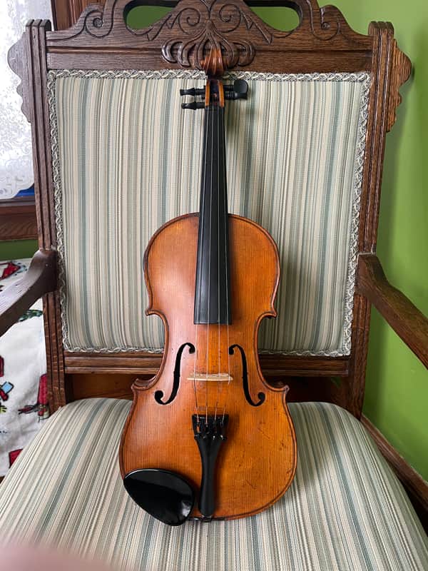 1900 Antique Full Size Violin image 1