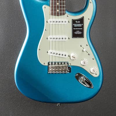 Fender Vintera II 60's Stratocaster - Lake Placid Blue image 2