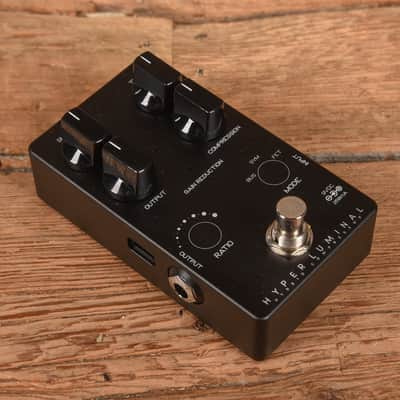 Darkglass Electronics Hyper Luminal Hybrid Compressor | Reverb