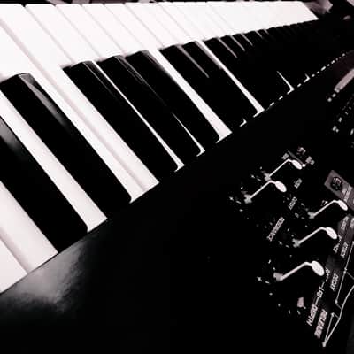 MUST SEE!!! ROLAND JUNO D FULLY INSPECTED SERVICED AND IN AMAZING CONDITION! image 23