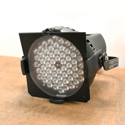 ETC Desire D60 Studio HD LED Par Wash Light CG01SM2 image 1