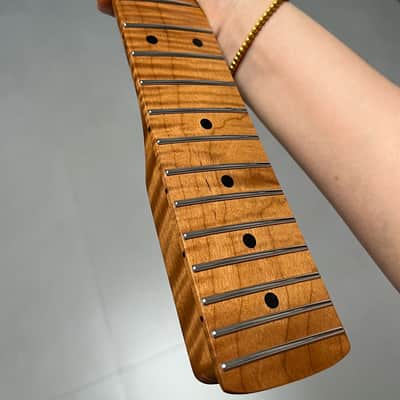 AAAAA Start Floyd nut Roasted flame Maple Electric Guitar Neck Round stainless steel 22 frets Black dot Inlay satin image 5