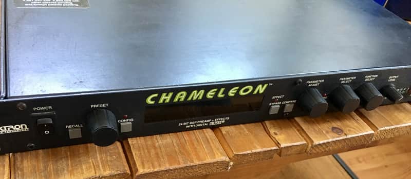 Rocktron Chameleon guitar preamp/multi-effects rack unit. "The Lizard!" image 1